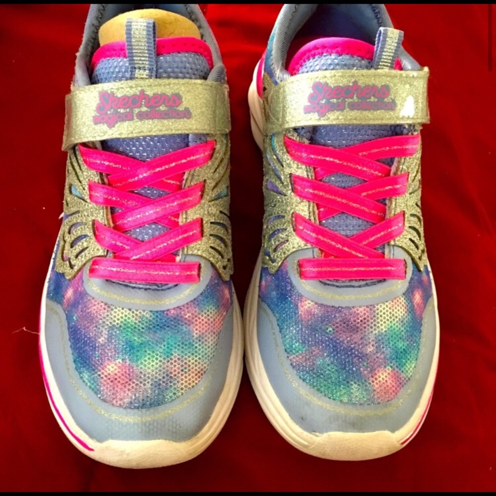Girls shoes